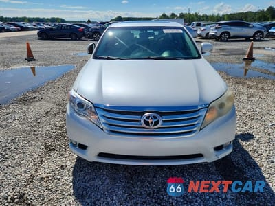 Piąte zdjęcie samochodu w środku: 2012 TOYOTA AVALON LIMITED VIN:4T1BK3DB9CU441621 - miniatura