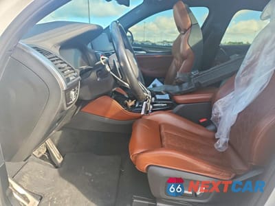 Zdjęcie 7 z 13 samochodu: 2021 BMW X4 M COMPETITION VIN:5YMUJ0C00M9F50093 - miniatura