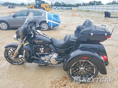 Trzecie zdjęcie samochodu z tyłu: 2025 HARLEY-DAVIDSON FLHTCUTG VIN:1HD1MAF1XSB854918 - miniatura