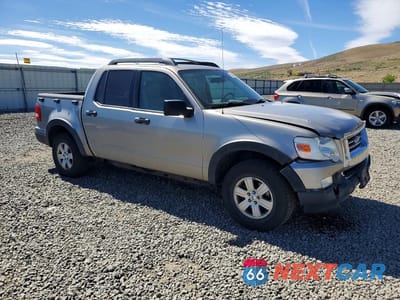 Czwarte zdjęcie samochodu z boku: 2008 FORD EXPLORER SPORT TRAC XLT VIN:1FMEU51E08UA73726 - miniatura