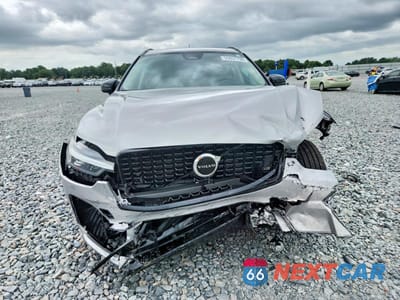 Piąte zdjęcie samochodu w środku: 2025 VOLVO XC60 CORE VIN:YV4M12RJ3S1111920 - miniatura