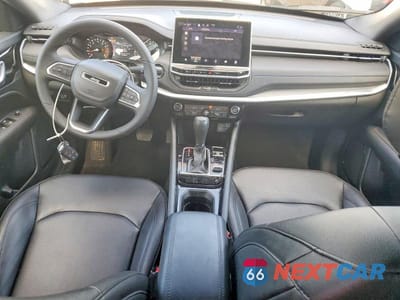 Zdjęcie 8 z 12 samochodu: 2026 JEEP COMPASS LIMITED VIN:3C4NJDCN5TT184103 - miniatura