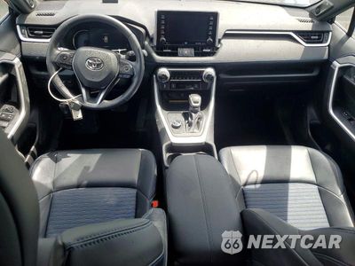 Zdjęcie 8 z 13 samochodu: 2020 TOYOTA RAV4 XSE VIN:4T3EWRFV3LU005317 - miniatura