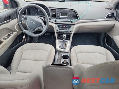 Zdjęcie 8 z 12 samochodu: 2018 HYUNDAI ELANTRA SE VIN:KMHD74LFXJU453911 - miniatura