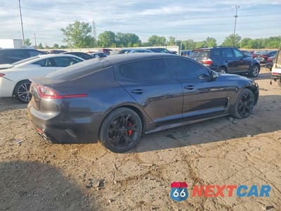 Trzecie zdjęcie samochodu z tyłu: 2018 KIA STINGER GT VIN:KNAE35LC2J6032427 - miniatura