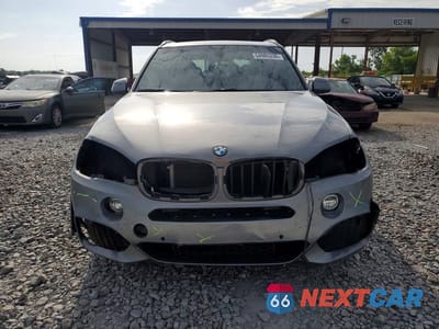 Piąte zdjęcie samochodu w środku: 2017 BMW X5 XDRIVE50I VIN:5UXKR6C35H0U13470 - miniatura