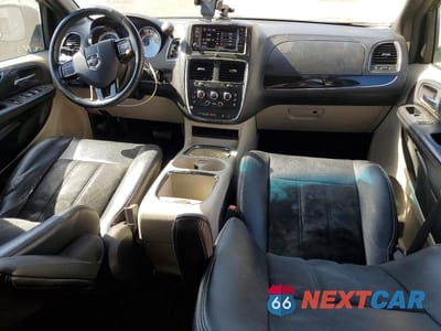 Zdjęcie 8 z 13 samochodu: 2017 DODGE GRAND CARAVAN SXT VIN:2C4RDGCG3HR814710 - miniatura