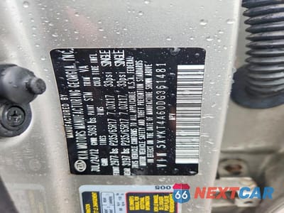 Zdjęcie 12 z 12 samochodu: 2013 KIA SORENTO LX VIN:5XYKT4A60DG361481 - miniatura