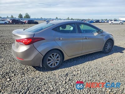 Trzecie zdjęcie samochodu z tyłu: 2015 HYUNDAI ELANTRA SE VIN:5NPDH4AE5FH605915 - miniatura