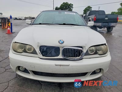 Piąte zdjęcie samochodu w środku: 2005 BMW 325 CI VIN:WBABW33475PX83241 - miniatura