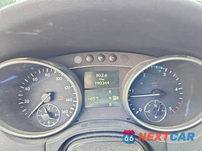 Zdjęcie 9 z 13 samochodu: 2010 MERCEDES-BENZ ML 350 BLUETEC VIN:4JGBB2FB2AA576400 - miniatura
