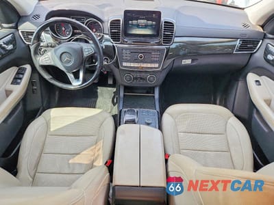 Zdjęcie 8 z 13 samochodu: 2018 MERCEDES-BENZ GLS 550 4MATIC VIN:4JGDF7DE1JB013775 - miniatura