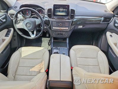 Zdjęcie 8 z 13 samochodu: 2018 MERCEDES-BENZ GLS 550 4MATIC VIN:4JGDF7DE1JB013775 - miniatura