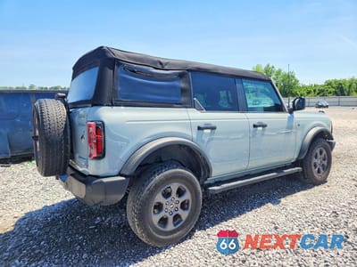 Trzecie zdjęcie samochodu z tyłu: 2023 FORD BRONCO BASE VIN:1FMDE5BH2PLA97936 - miniatura