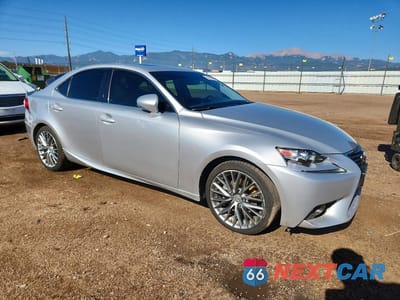 Czwarte zdjęcie samochodu z boku: 2015 LEXUS IS 250 VIN:JTHCF1D23F5019830 - miniatura