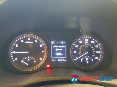 Zdjęcie 9 z 13 samochodu: 2016 HYUNDAI TUCSON SE VIN:KM8J3CA47GU065408 - miniatura