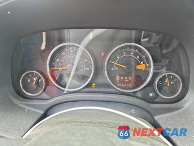 Zdjęcie 9 z 13 samochodu: 2015 JEEP COMPASS LATITUDE VIN:1C4NJDEB7FD215185 - miniatura