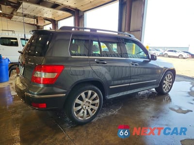Trzecie zdjęcie samochodu z tyłu: 2011 MERCEDES-BENZ GLK 350 4MATIC VIN:WDCGG8HBXBF577255 - miniatura