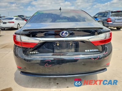 Zdjęcie 6 z 13 samochodu: 2018 LEXUS ES 300H VIN:JTHBW1GG0J2191309 - miniatura