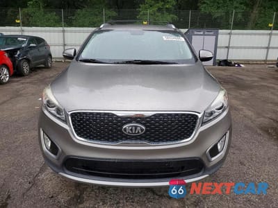 Piąte zdjęcie samochodu w środku: 2016 KIA SORENTO EX VIN:5XYPH4A54GG121305 - miniatura