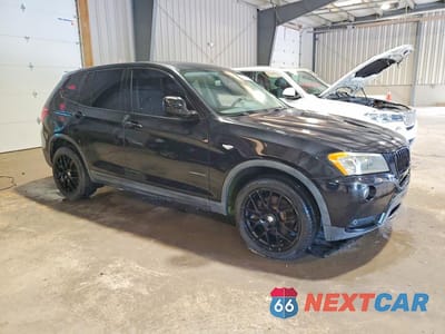 Czwarte zdjęcie samochodu z boku: 2011 BMW X3 XDRIVE28I VIN:5UXWX5C57BLK59188 - miniatura