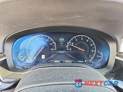 Zdjęcie 9 z 12 samochodu: 2019 BMW 540 I VIN:WBAJE5C50KWW19561 - miniatura