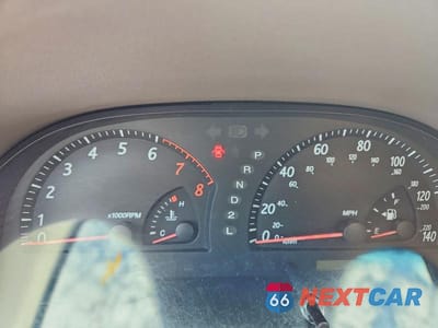 Zdjęcie 9 z 12 samochodu: 2004 TOYOTA CAMRY LE VIN:JTDBE32K340297653 - miniatura