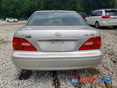 Zdjęcie 6 z 12 samochodu: 2001 LEXUS LS 430 VIN:JTHBN30F210010268 - miniatura