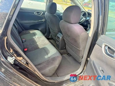 Zdjęcie 6 z 10 samochodu: 2015 NISSAN SENTRA SR VIN:3N1AB7AP5FY354763 - miniatura