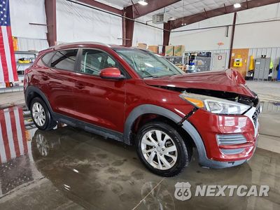 Czwarte zdjęcie samochodu z boku: 2019 HYUNDAI TUCSON VALUE VIN:KM8J3CA47KU981238 - miniatura