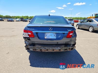 Zdjęcie 6 z 12 samochodu: 2013 MERCEDES-BENZ E 350 4MATIC VIN:WDDHF8JB4DA698022 - miniatura