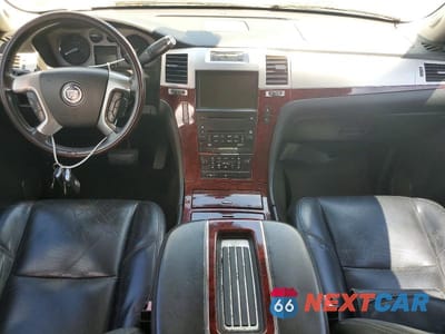 Zdjęcie 8 z 13 samochodu: 2008 CADILLAC ESCALADE ESV VIN:1GYFK66838R189085 - miniatura