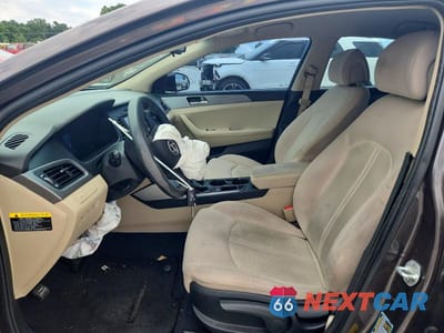 Zdjęcie 7 z 12 samochodu: 2017 HYUNDAI SONATA SE VIN:5NPE24AF8HH473704 - miniatura