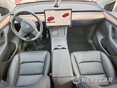 Zdjęcie 8 z 12 samochodu: 2024 TESLA MODEL Y VIN:7SAYGDEE7RF079226 - miniatura