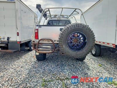 Zdjęcie 6 z 12 samochodu: 2011 FORD F350 SUPER DUTY VIN:1FT8W3BT8BED02054 - miniatura