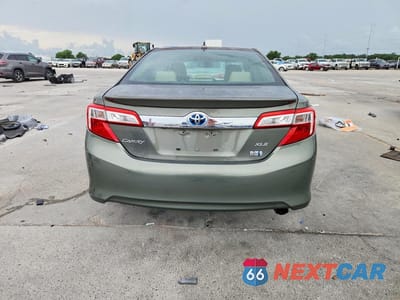 Zdjęcie 6 z 12 samochodu: 2012 TOYOTA CAMRY HYBRID XLE VIN:4T1BD1FK7CU034120 - miniatura