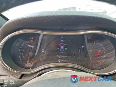 Zdjęcie 9 z 13 samochodu: 2014 JEEP GRAND CHEROKEE LIMITED VIN:1C4RJFBG7EC398220 - miniatura