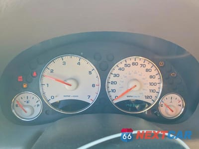 Zdjęcie 9 z 13 samochodu: 2004 JEEP LIBERTY LIMITED VIN:1J4GL58K54W137960 - miniatura