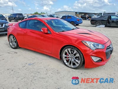 Czwarte zdjęcie samochodu z boku: 2016 HYUNDAI GENESIS COUPE 3.8 ULTIMATE VIN:KMHHU6KJ8GU132731 - miniatura