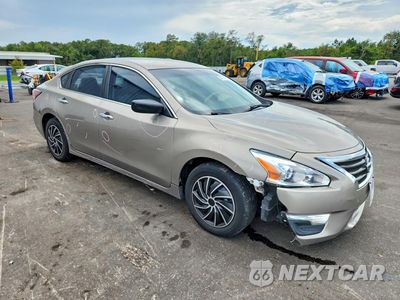 Czwarte zdjęcie samochodu z boku: 2015 NISSAN ALTIMA 2.5 S VIN:1N4AL3APXFC218002 - miniatura
