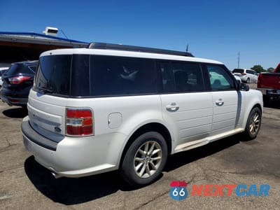 Trzecie zdjęcie samochodu z tyłu: 2018 FORD FLEX SE VIN:2FMGK5B89JBA14628 - miniatura