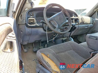 Zdjęcie 8 z 12 samochodu: 1999 DODGE RAM 3500 VIN:1B7MF3365XJ616024 - miniatura