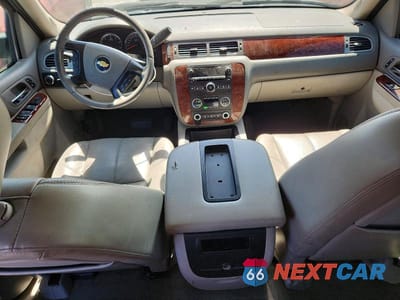 Zdjęcie 8 z 12 samochodu: 2011 CHEVROLET SILVERADO K1500 LTZ VIN:1GCPKTE30BF152079 - miniatura