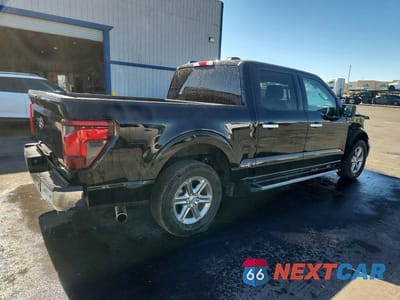 Trzecie zdjęcie samochodu z tyłu: 2025 FORD F150 XLT VIN:1FTEW3KP3SKE55237 - miniatura