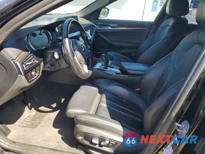 Zdjęcie 7 z 12 samochodu: 2018 BMW 530 XI VIN:WBAJA7C58JG909367 - miniatura