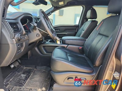 Zdjęcie 7 z 12 samochodu: 2024 NISSAN TITAN PRO-4X VIN:1N6AA1ED6RN113774 - miniatura
