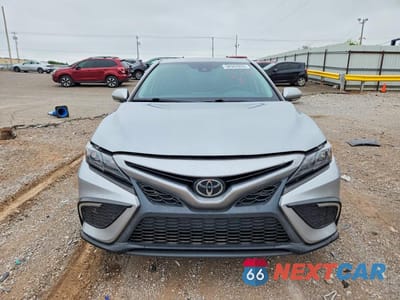 Piąte zdjęcie samochodu w środku: 2023 TOYOTA CAMRY SE VIN:4T1G11AK4PU170068 - miniatura