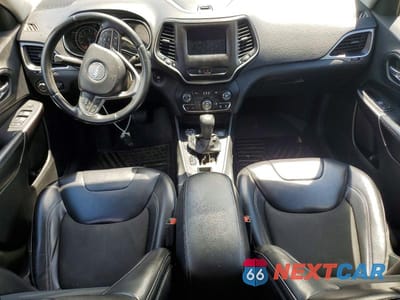Zdjęcie 8 z 13 samochodu: 2019 JEEP CHEROKEE LATITUDE PLUS VIN:1C4PJMLB0KD346657 - miniatura