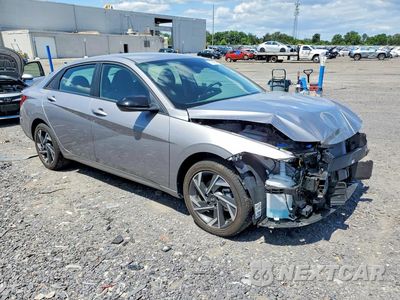 Czwarte zdjęcie samochodu z boku: 2025 HYUNDAI ELANTRA HYBRID SEL SPORT VIN:KMHLM4DJ1SU162500 - miniatura