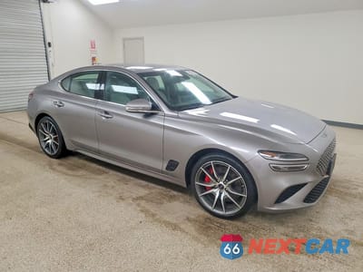 Czwarte zdjęcie samochodu z boku: 2025 GENESIS G70 2.5T STANDARD VIN:KMTG34SC6SU155461 - miniatura